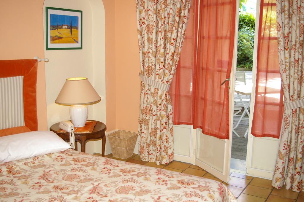Le Cedre De Soyons Hotel Quarto foto